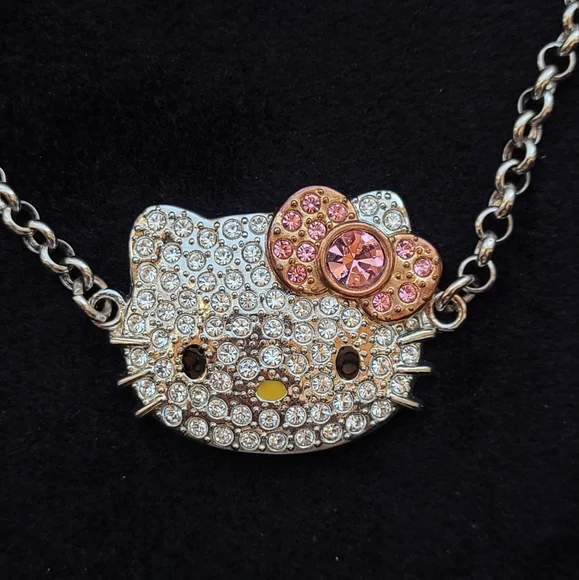 Hello kitty crystal bracelet - Picture 2 of 4